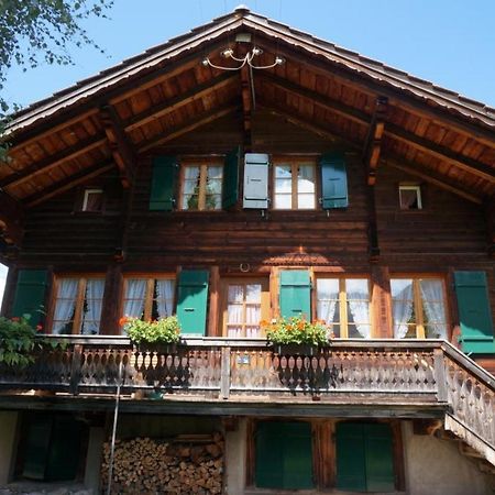 Apartment Lena- Chalet By Interhome Gstaad Esterno foto