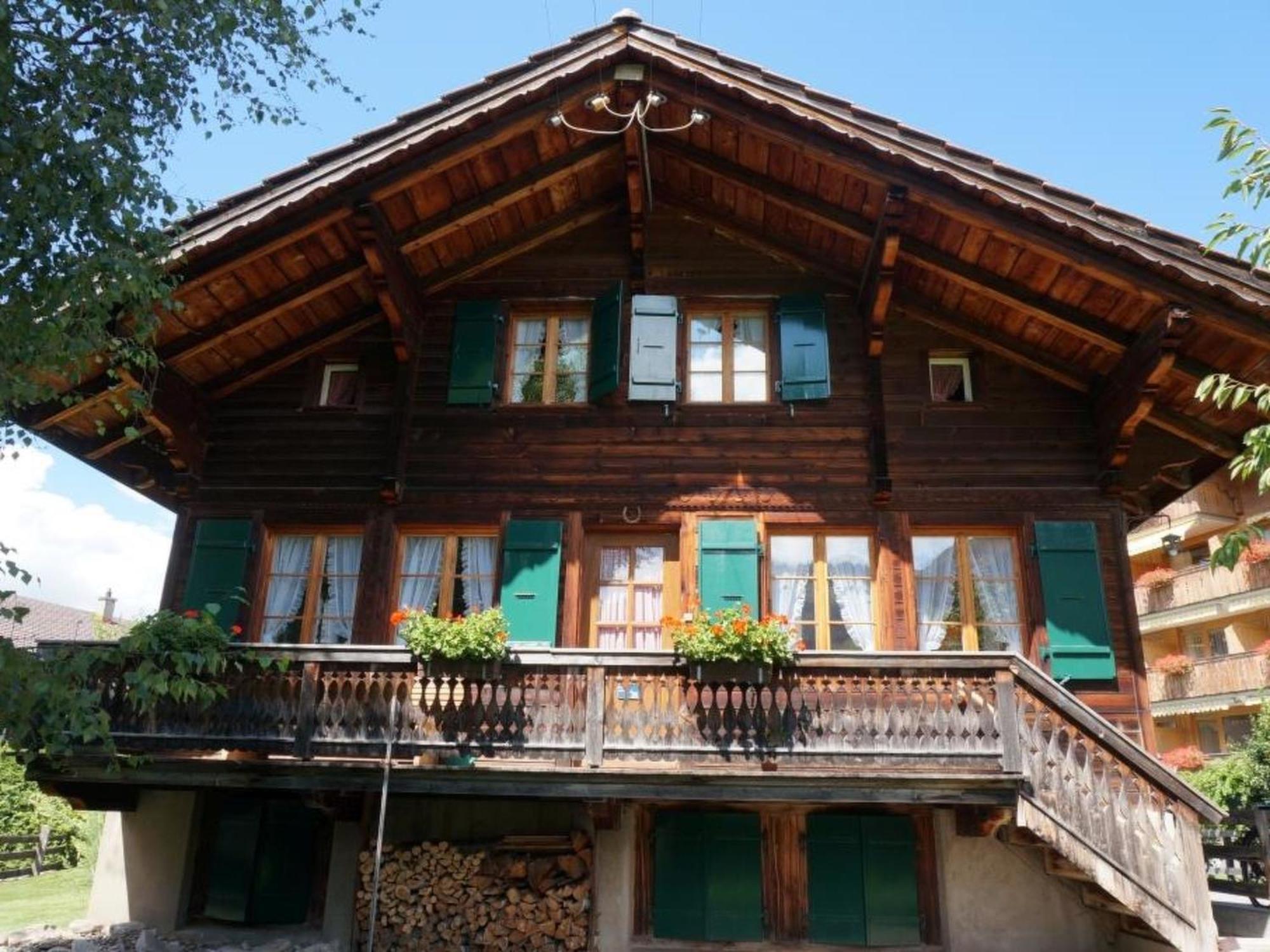 Apartment Lena- Chalet By Interhome Gstaad Esterno foto